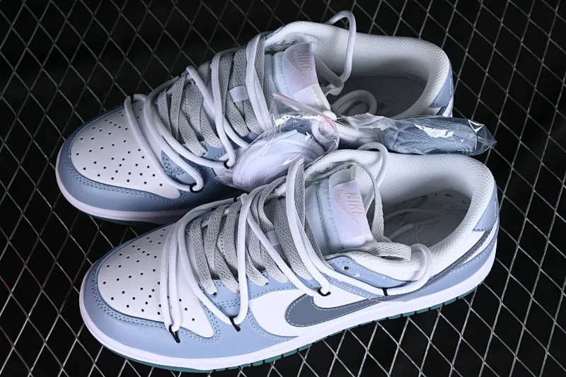 All categories Nk SB Dunk series Nk SB Dunk Low low-top sneakers Nk SB Dunk Low Strap milk blue SB low-top sports and leisure sneakers FD9911-101